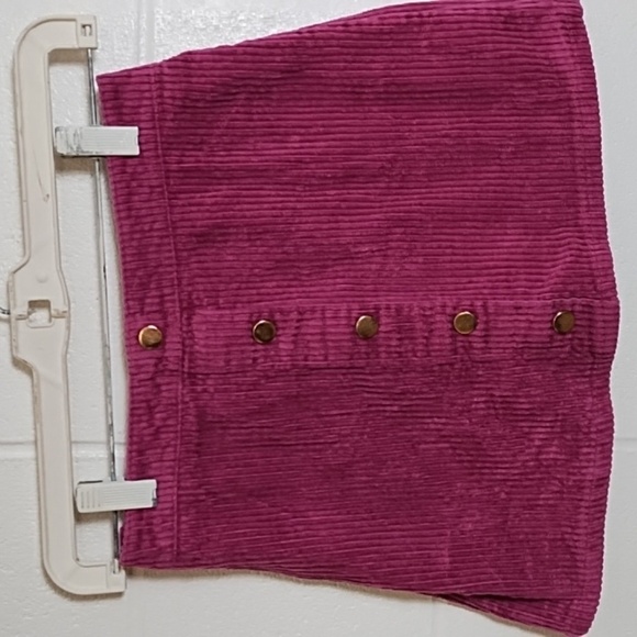 Cynthia Rowley Soft Wide Wale Corduroy Skirt Elastic Back Gold Button Detail - Picture 1 of 8